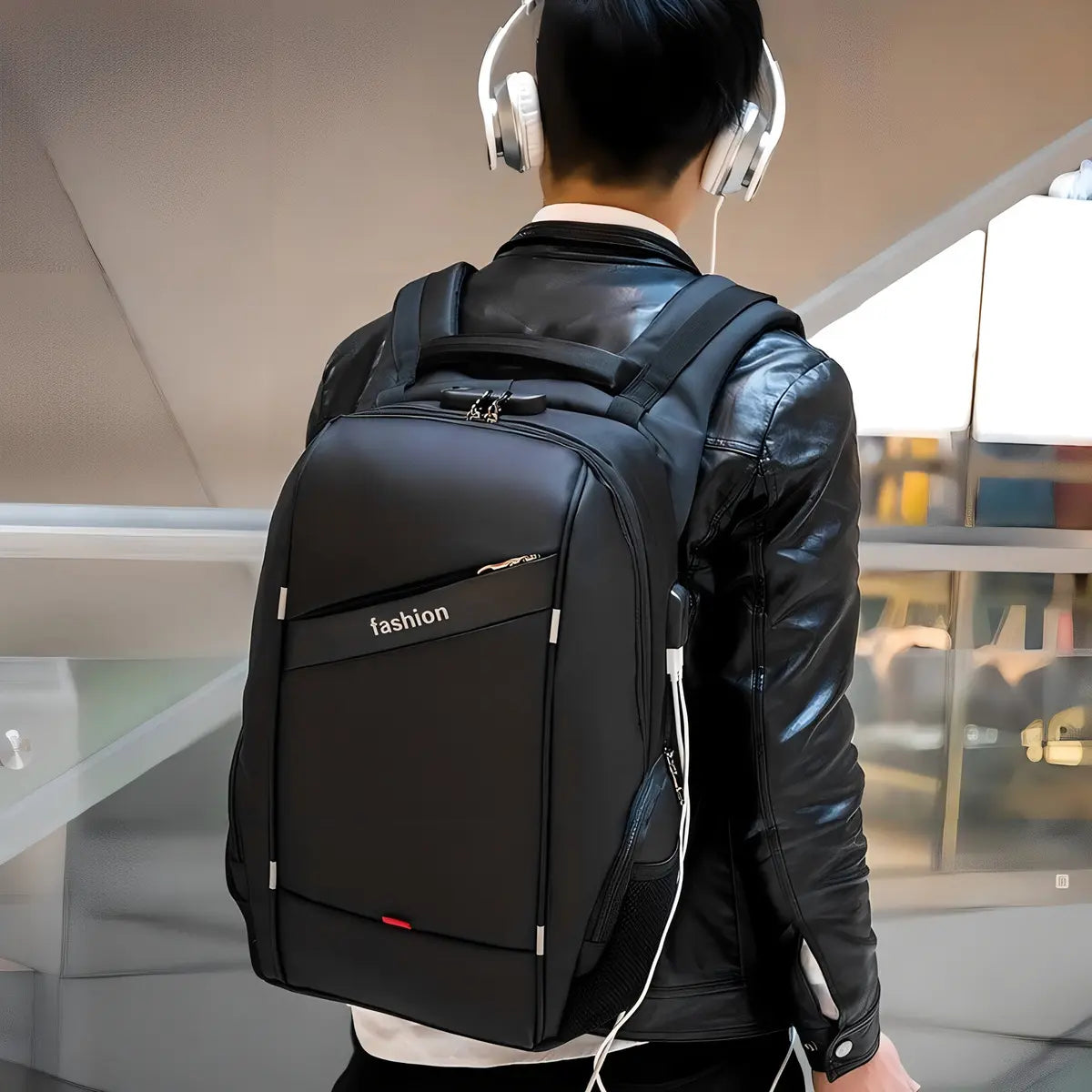 Bolso Mochila Usb Porta Notebook Antirrobo Candado Seguridad