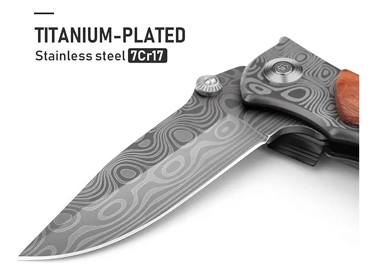 Cuchillo Plegable Táctico Acero Grabado De Mango Madera