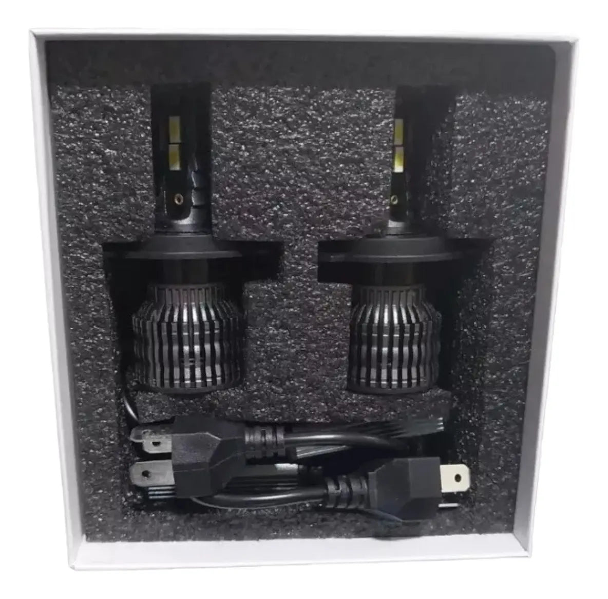 Turbo Led Para Auto R15 H4 Csp Canbus 28.000lm Luces
